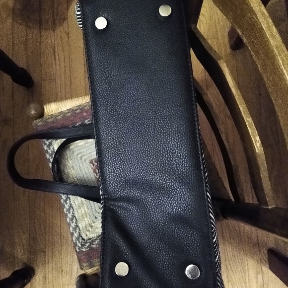 Thirty One Tote - Picture 5 of 6